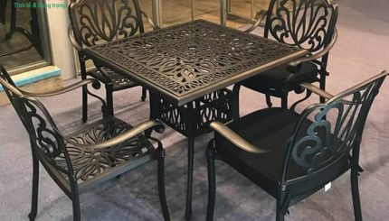 Bàn ghế nhôm đúc sân vườn